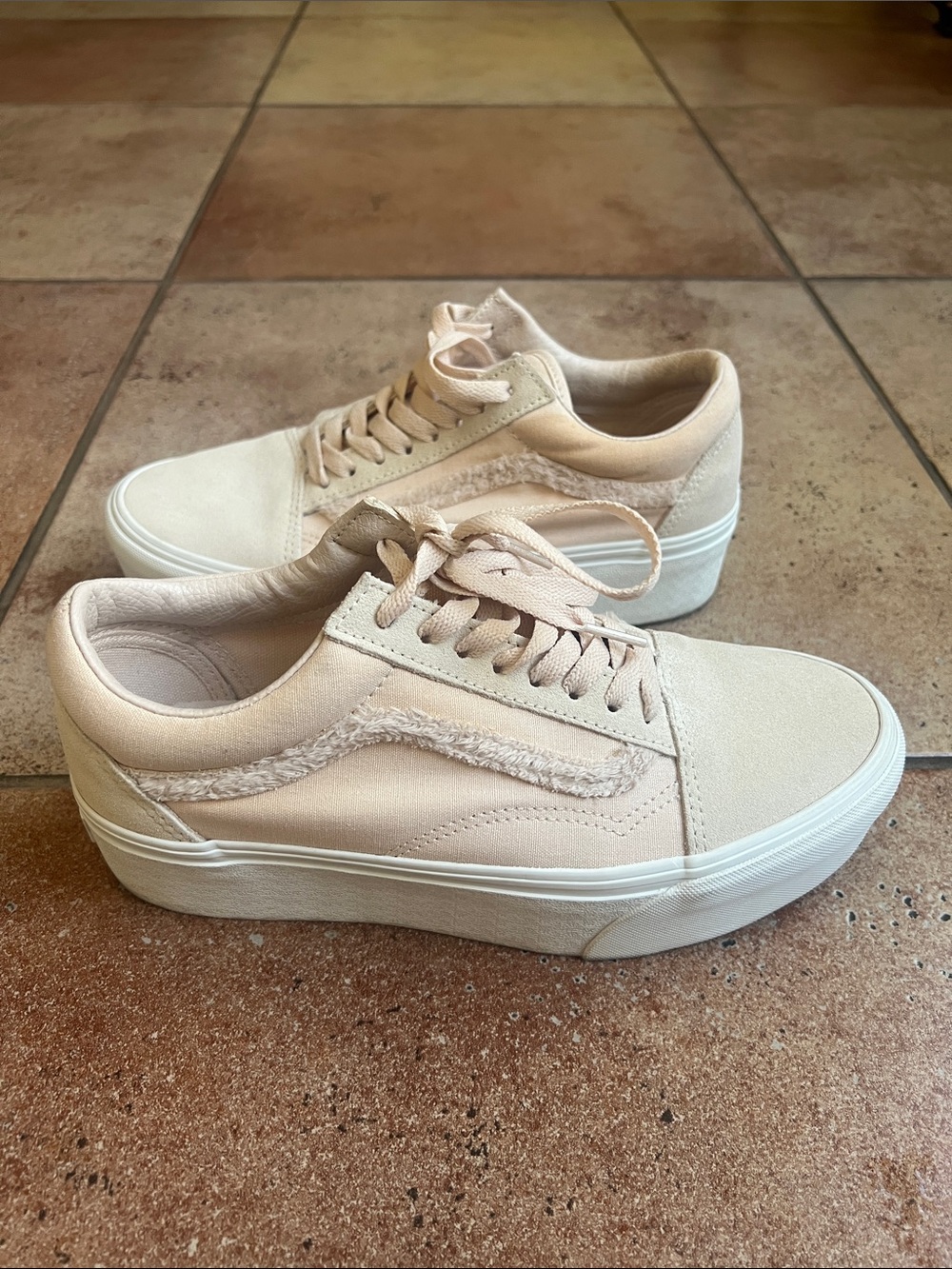 Vans Women's Low-Top Platform Sneakers in Pale Pink
